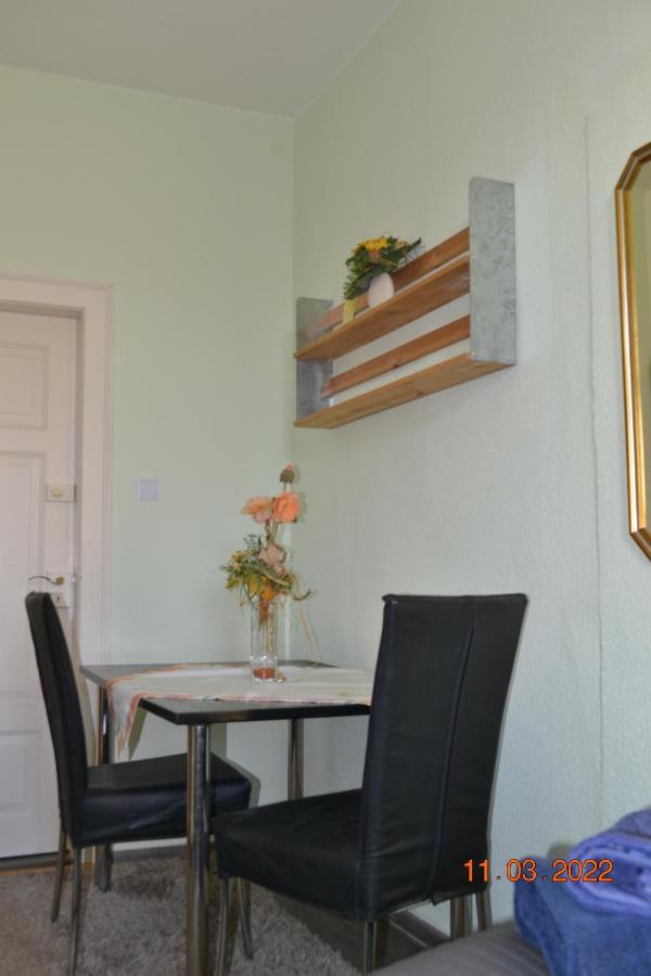 Landgasthaus Queen Victoria Stadtilm エクステリア 写真