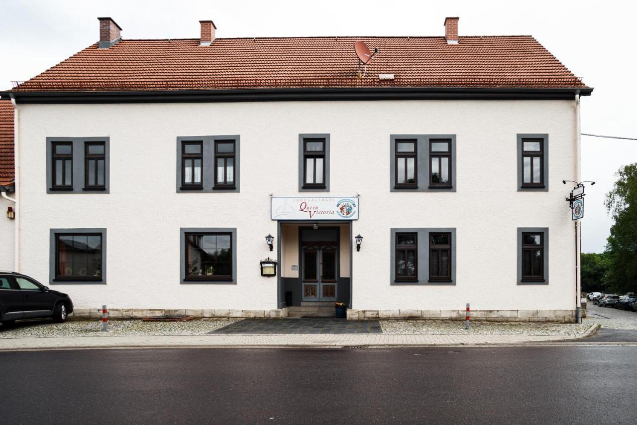 Landgasthaus Queen Victoria Stadtilm エクステリア 写真