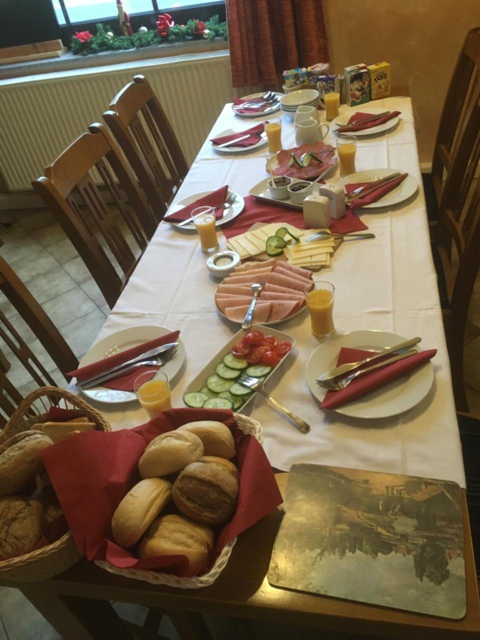 Landgasthaus Queen Victoria Stadtilm エクステリア 写真